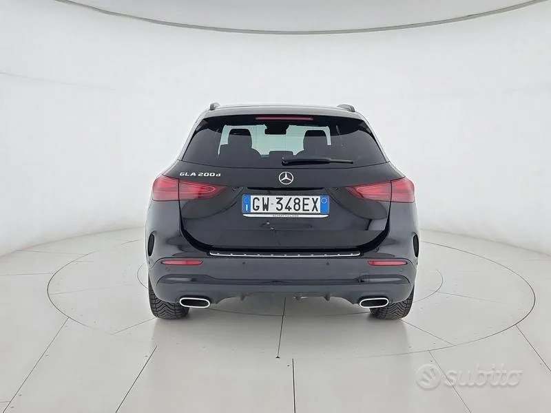 Mercedes-Benz Gla 2024 photo 3