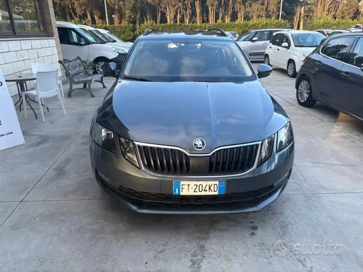 Skoda Octavia 2018 photo 2