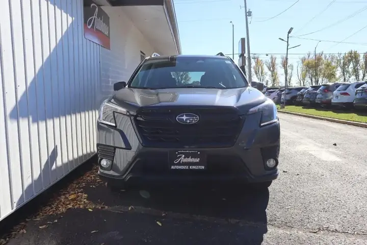 Subaru Forester 2022 photo 2