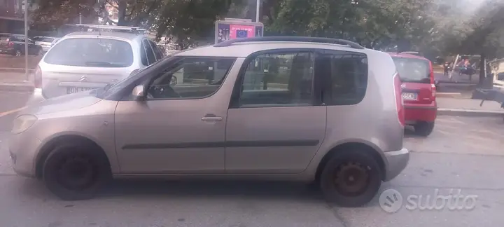 Skoda Roomster 2007 photo 3