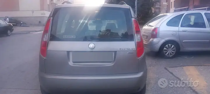 Skoda Roomster 2007 photo 4