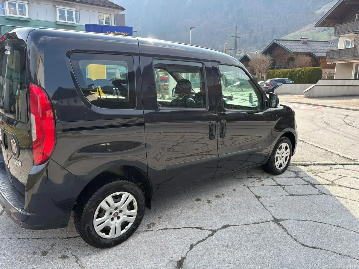Fiat Doblò 2021 photo 2