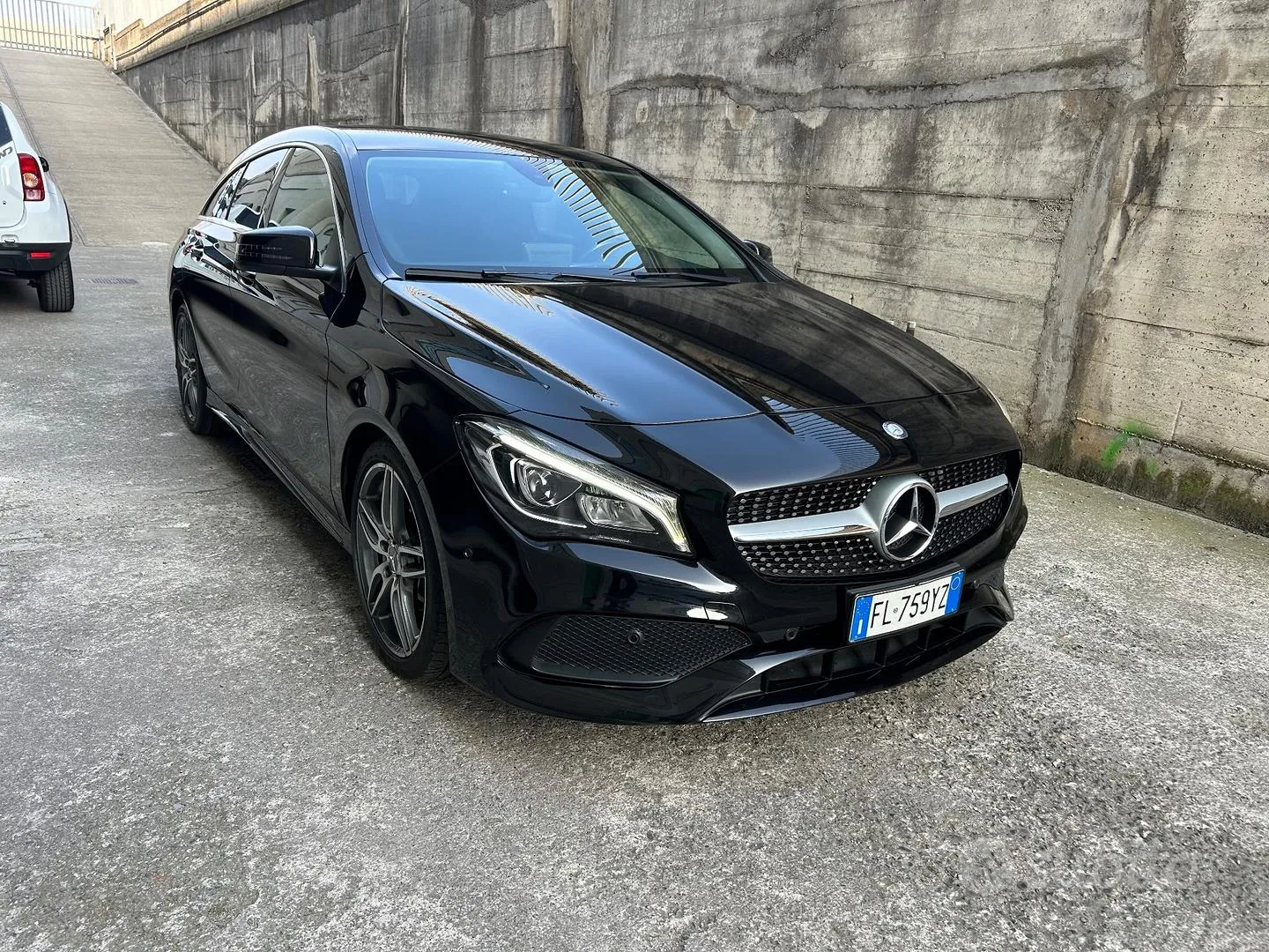 Mercedes-Benz Cla 2017 photo 2