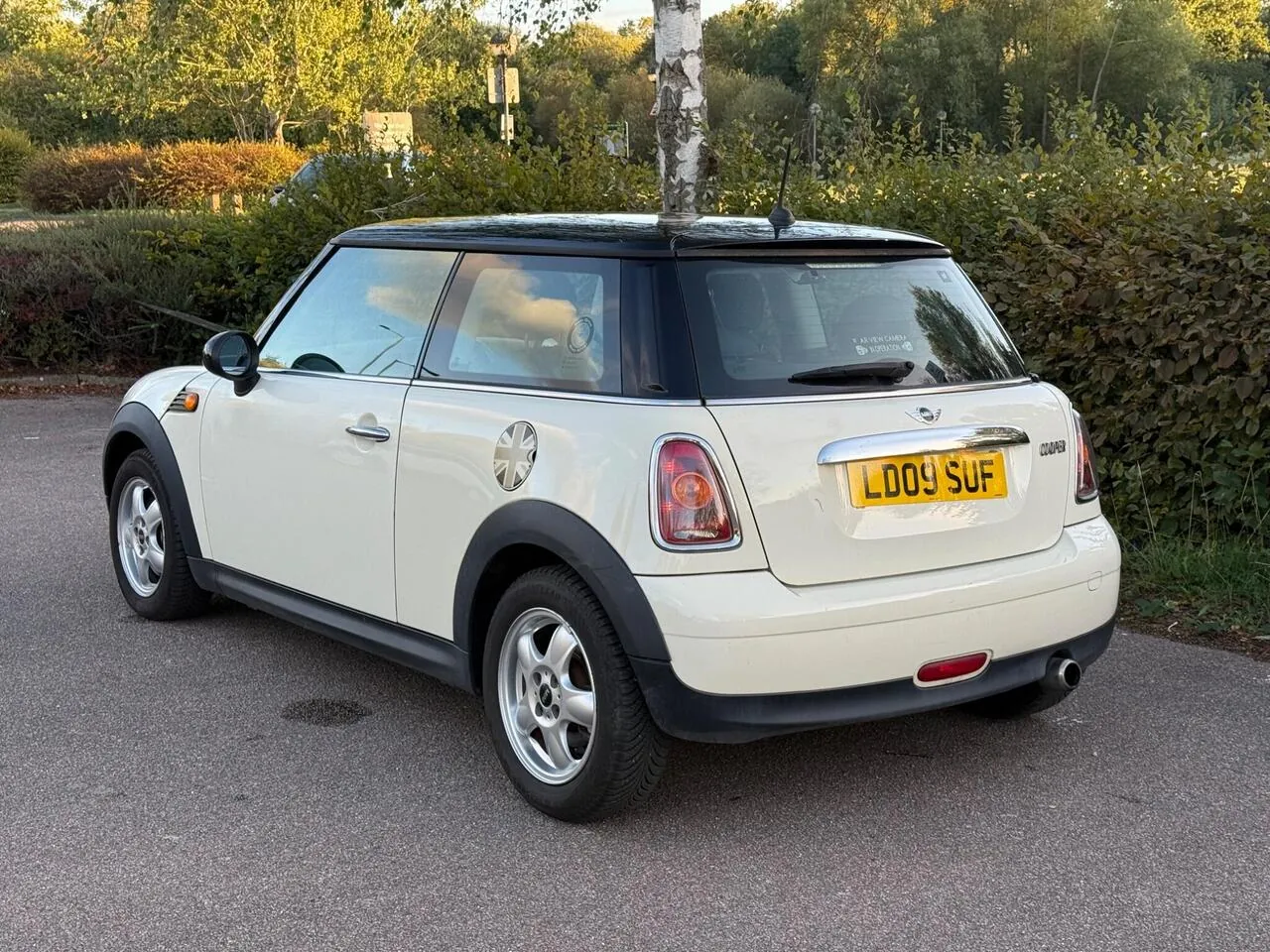 Mini Hatch 2009 photo 4