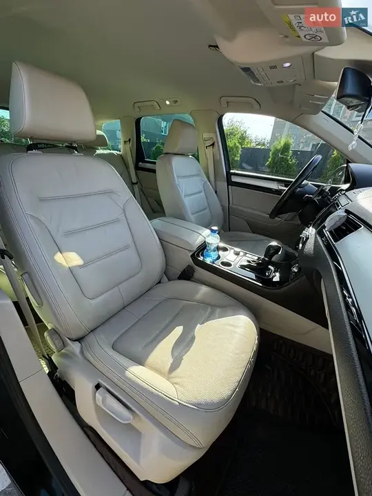 Volkswagen Touareg 2015 photo 5