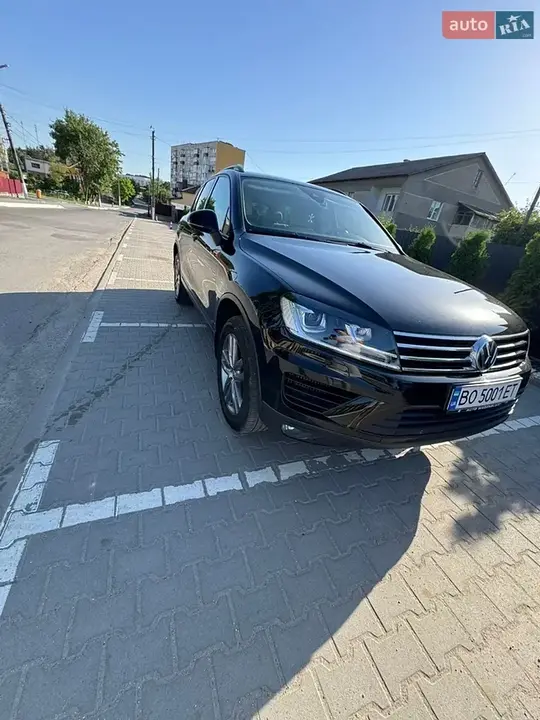 Volkswagen Touareg 2015 photo 2