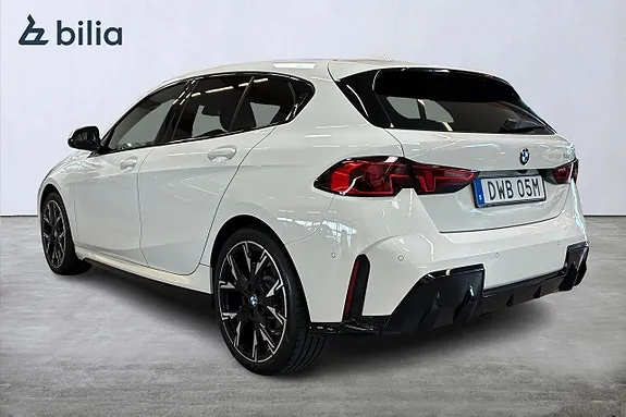 BMW 1 Series 2026 photo 2