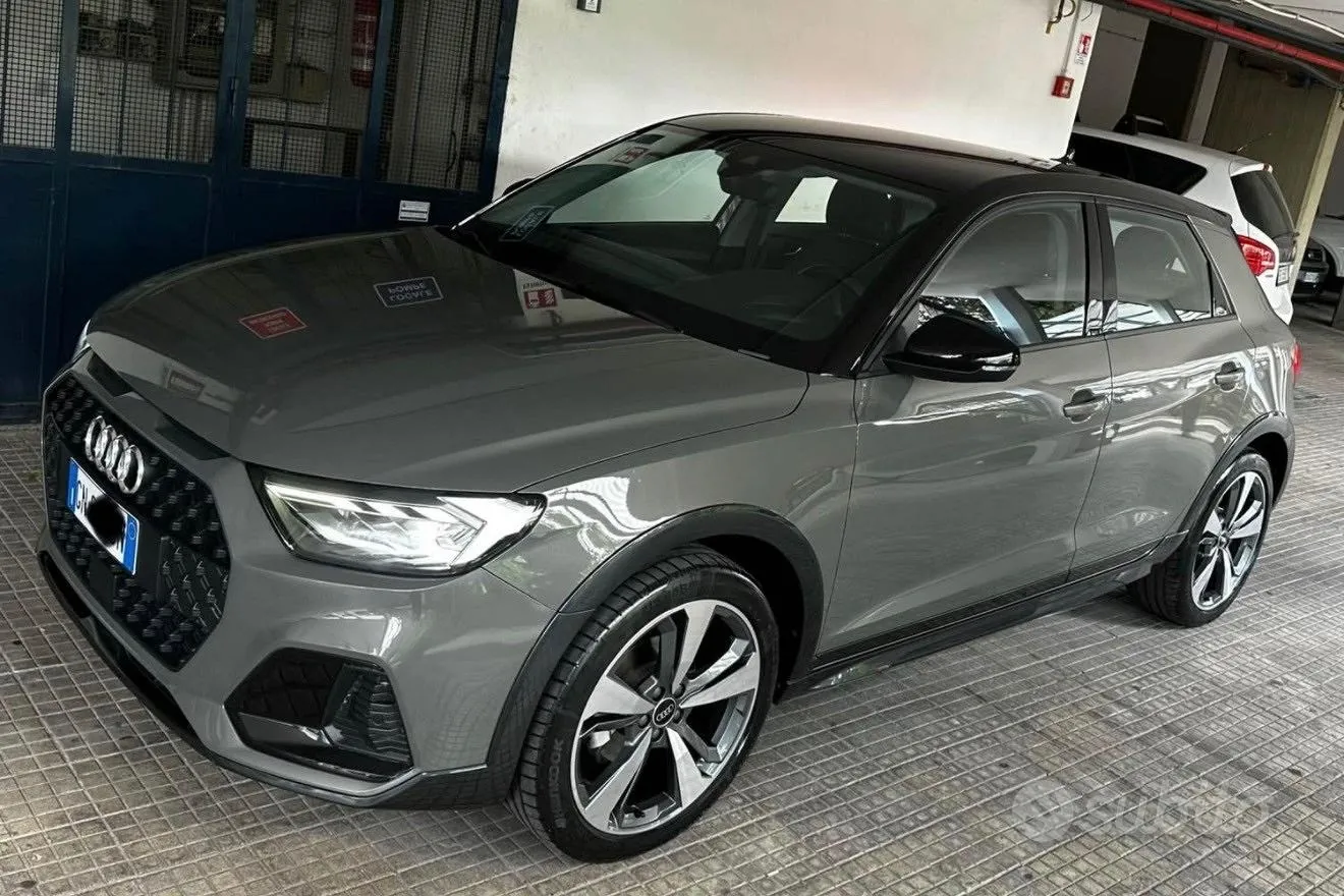 Audi A1 2023 photo 2