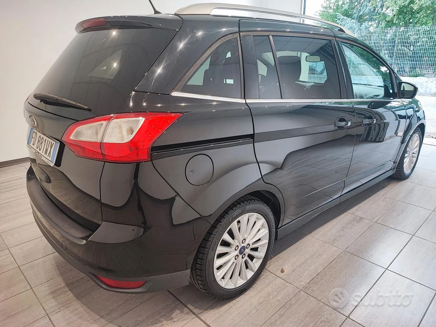 Ford C-Max 2016 photo 5