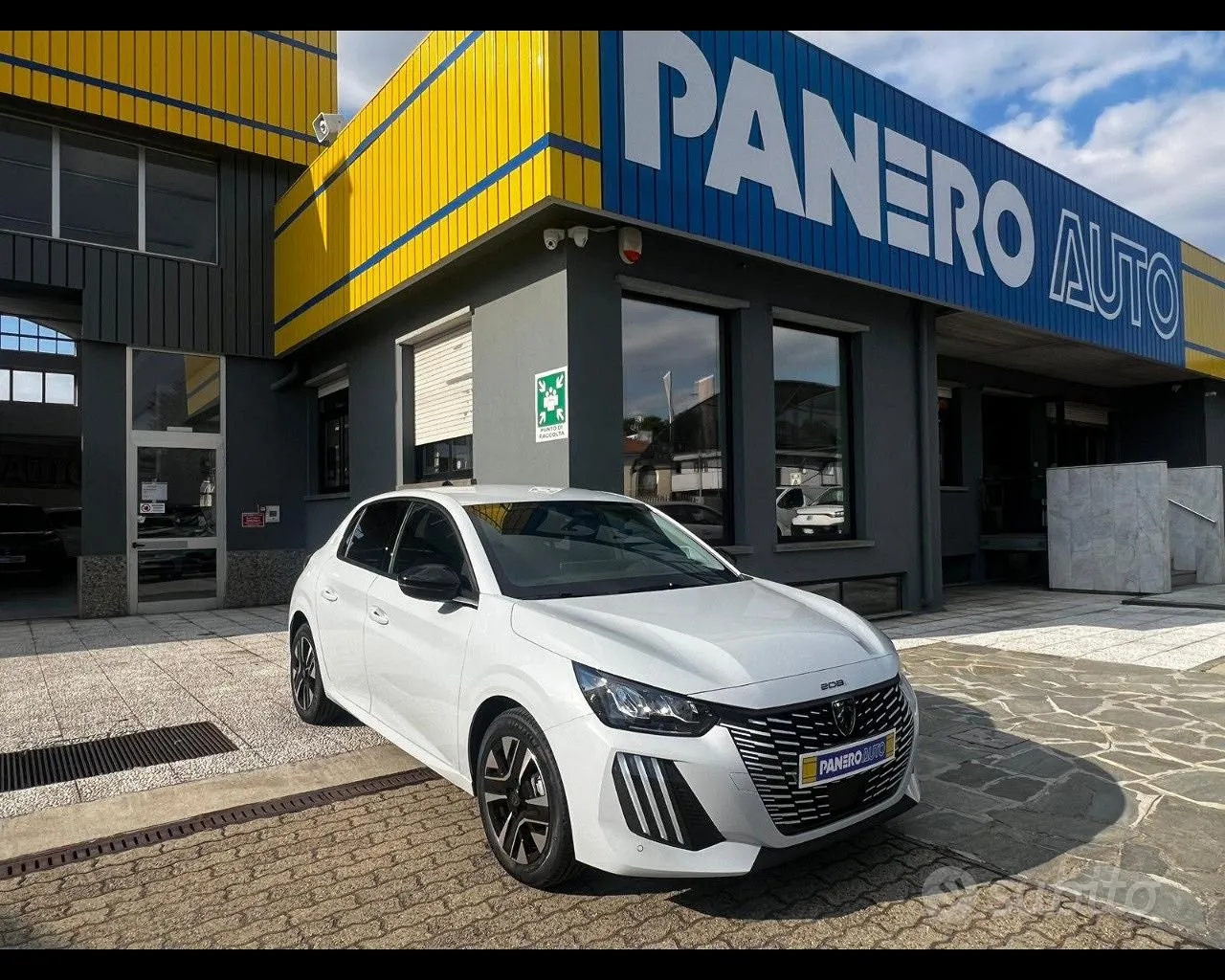 Peugeot 208