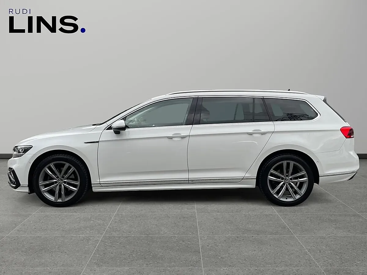 Volkswagen Passat 2021 photo 2