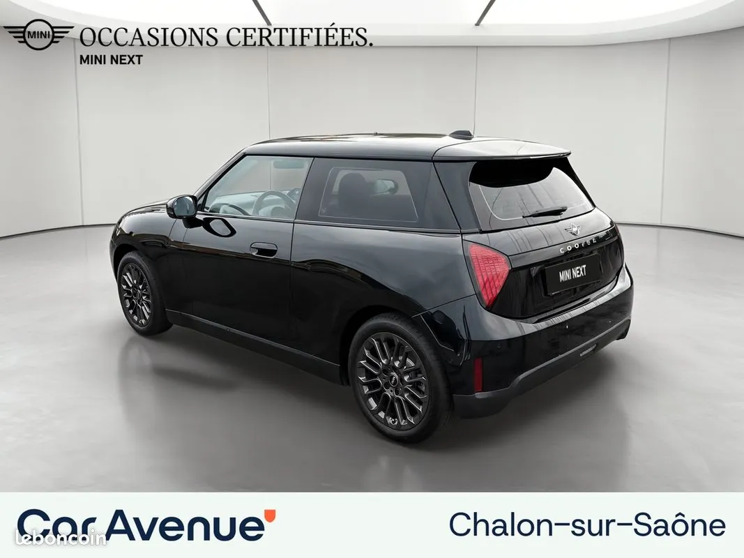 Mini Cooper 2024 photo 3