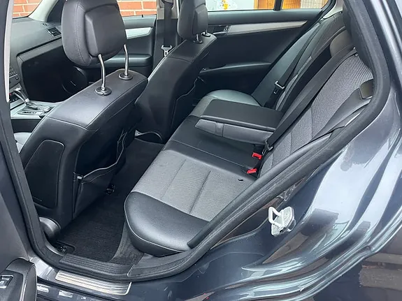 Mercedes-Benz C350 2009 photo 5
