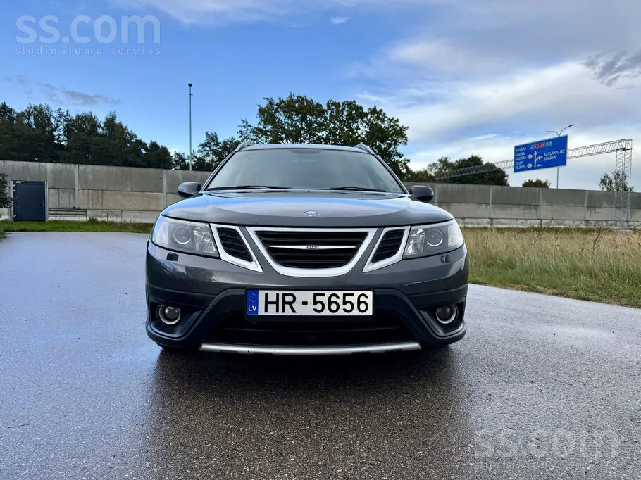 Saab 9-3X 2011 photo 2