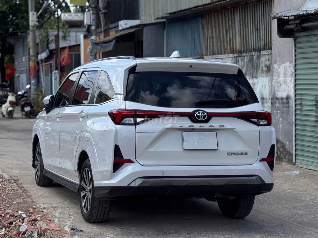 Toyota Veloz 2023 photo 5
