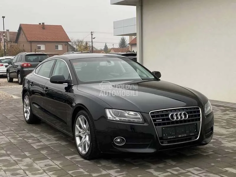 Audi A5 2010 photo 4