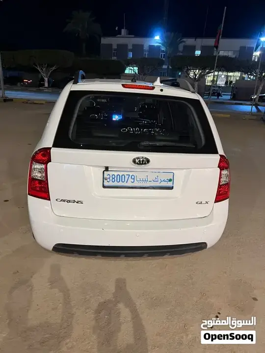 Kia Carens 2009 photo 2
