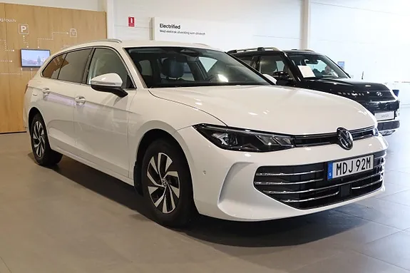 Volkswagen Passat 2025 photo 4