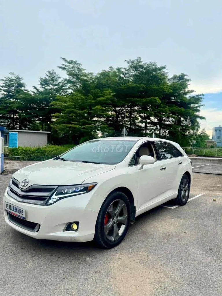 Toyota Venza 2009 photo 2