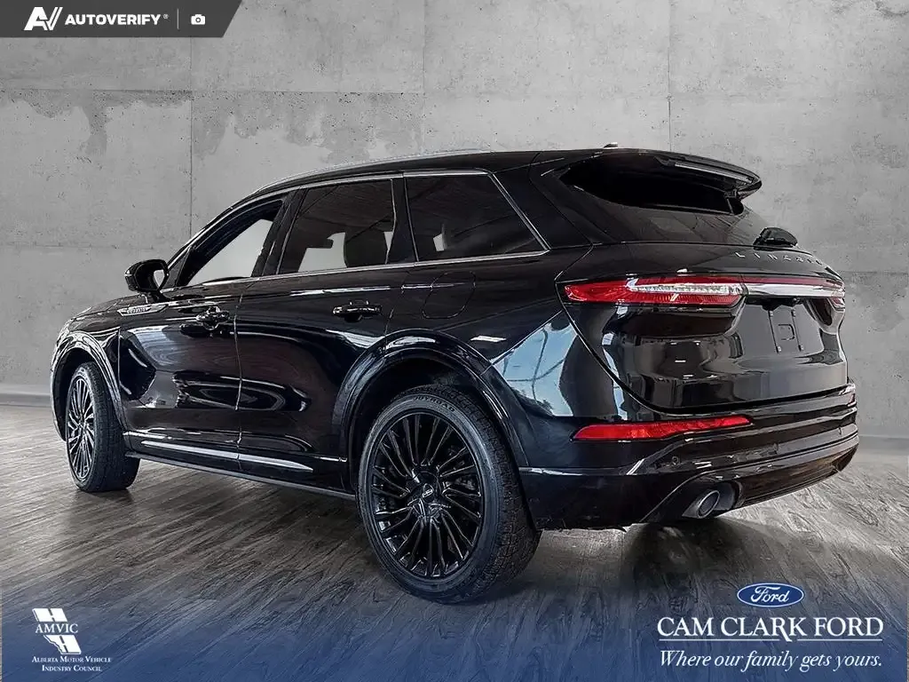 Lincoln Corsair 2021 photo 4