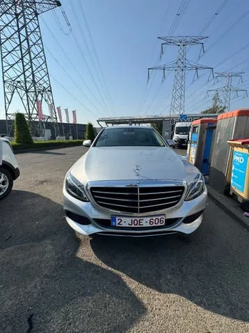 Mercedes-Benz C200