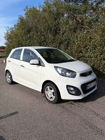 Kia Picanto 2012 photo 2