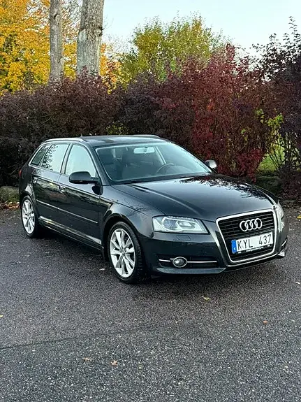 Audi A3 2011 photo 2