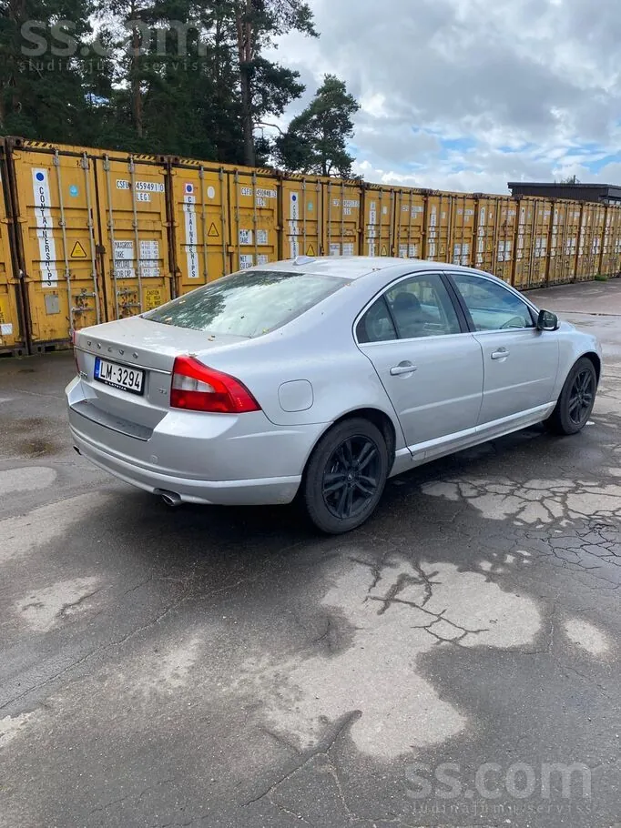 Volvo S80 2009 photo 2