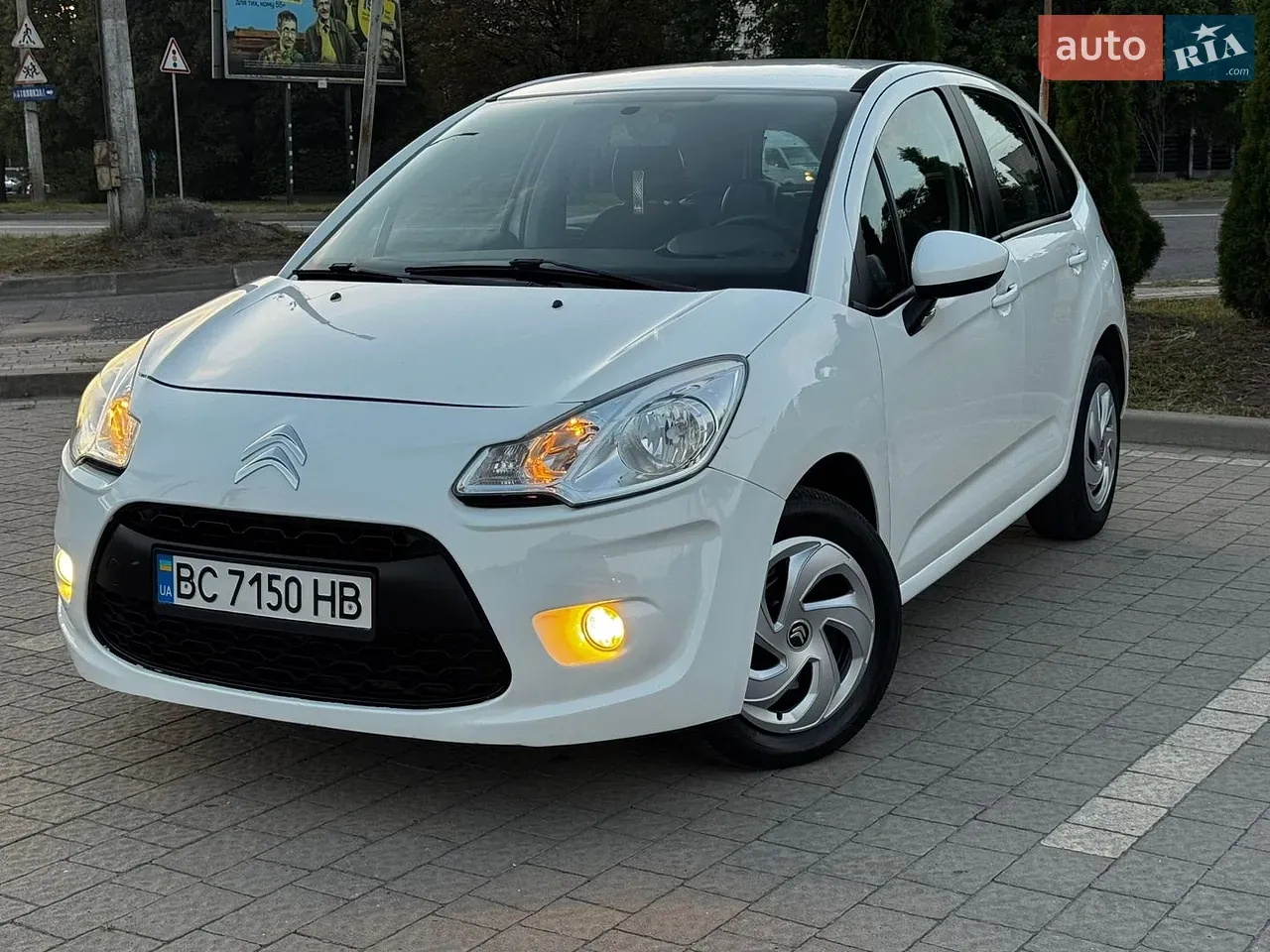 Citroen C3 2012 photo 2