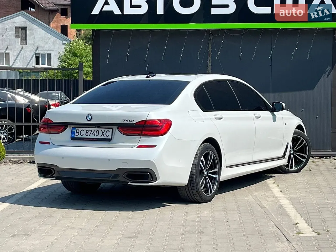 BMW 7 Series 2016 photo 4
