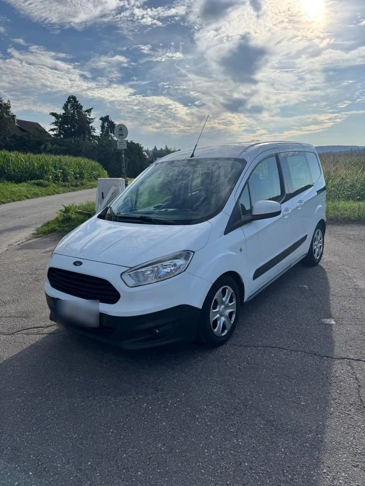 Ford Transit Courier