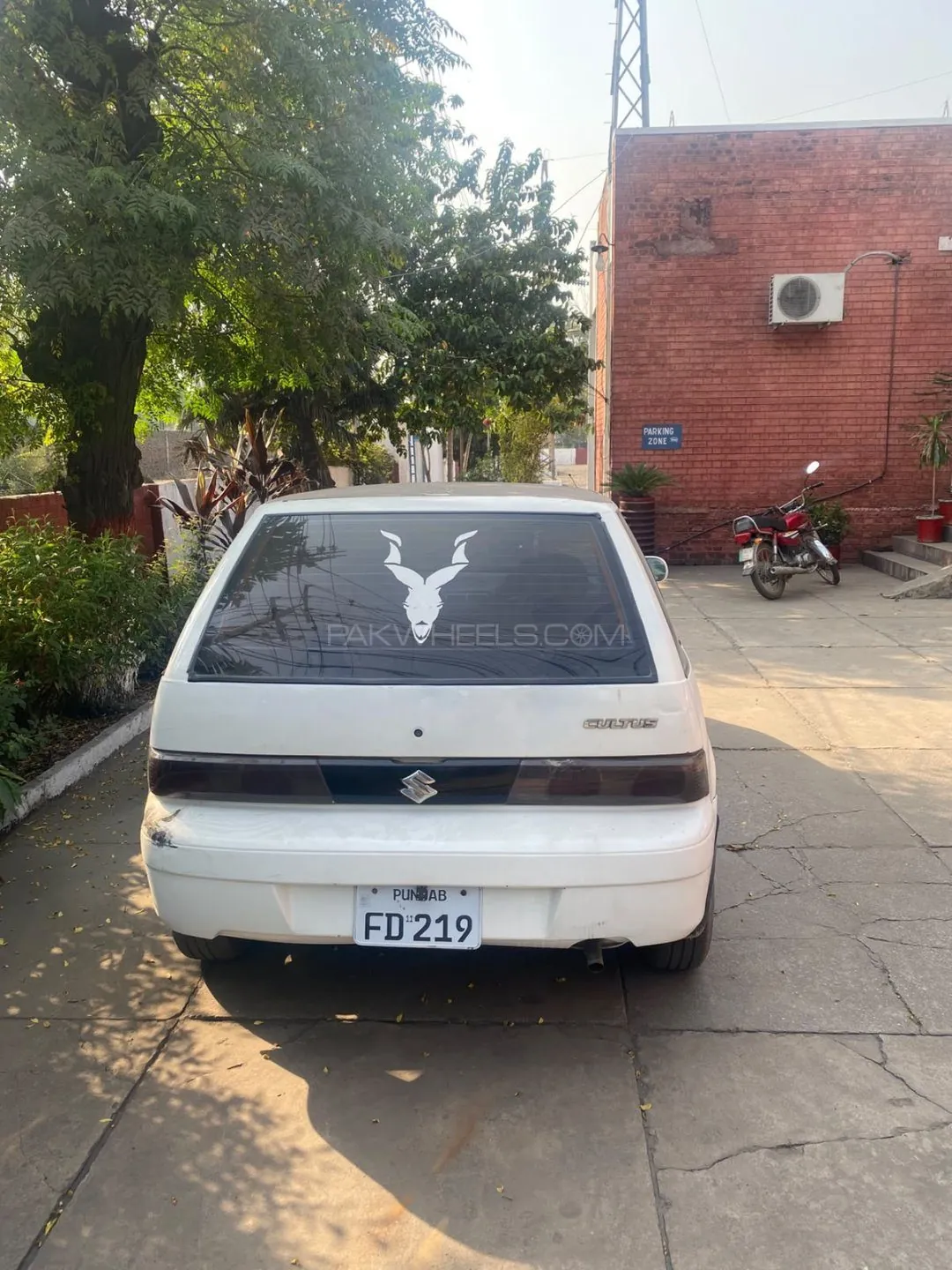 Suzuki Cultus