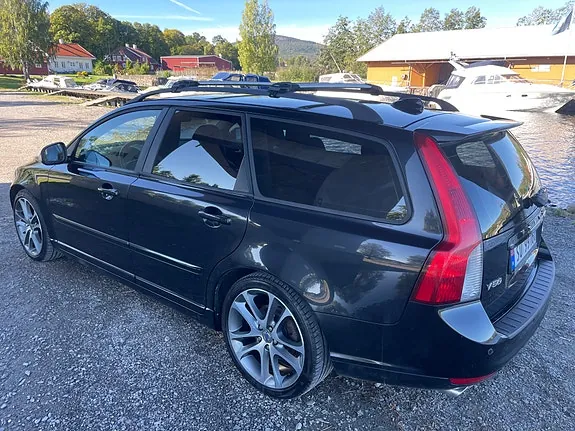 Volvo V50 2011 photo 3