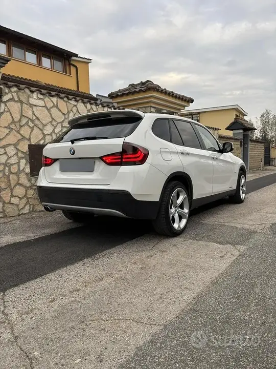 BMW X1 2010 photo 2
