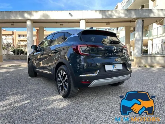 Renault Captur 2022 photo 4