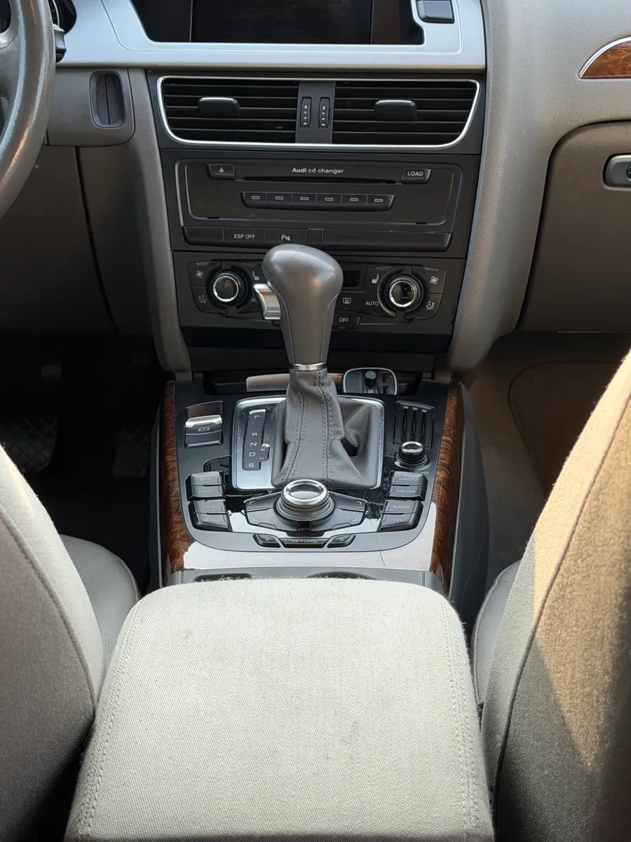 Audi A4 2008 photo 3