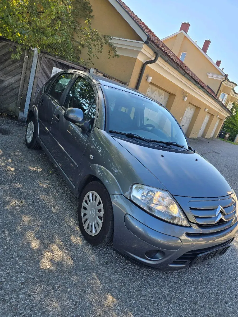 Citroen C3 2009 photo 2