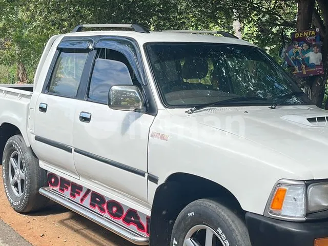 Toyota Hilux