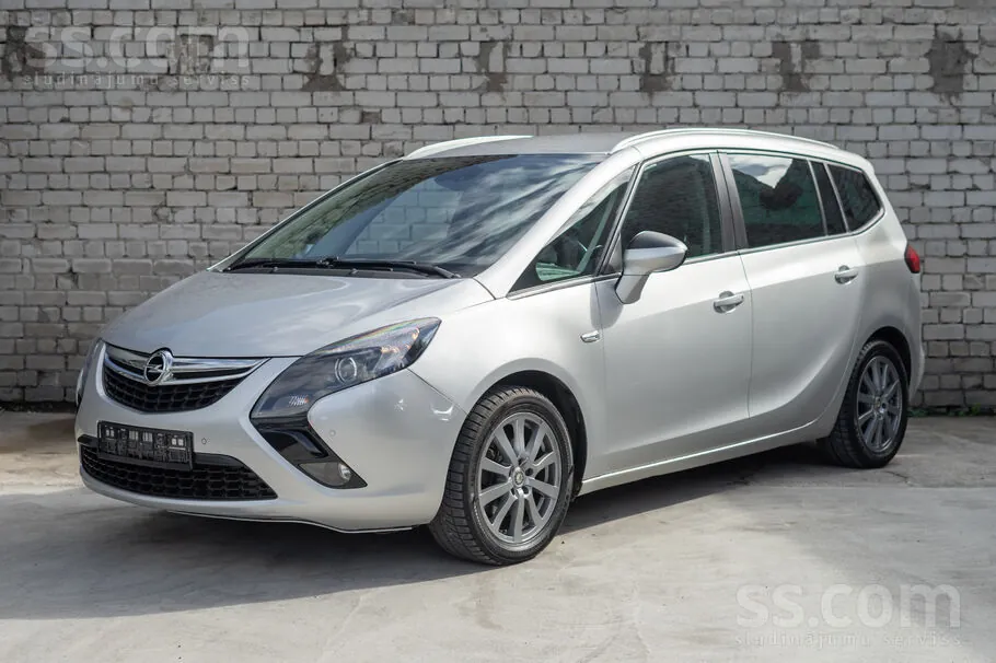 Opel Zafira 2012 photo 3