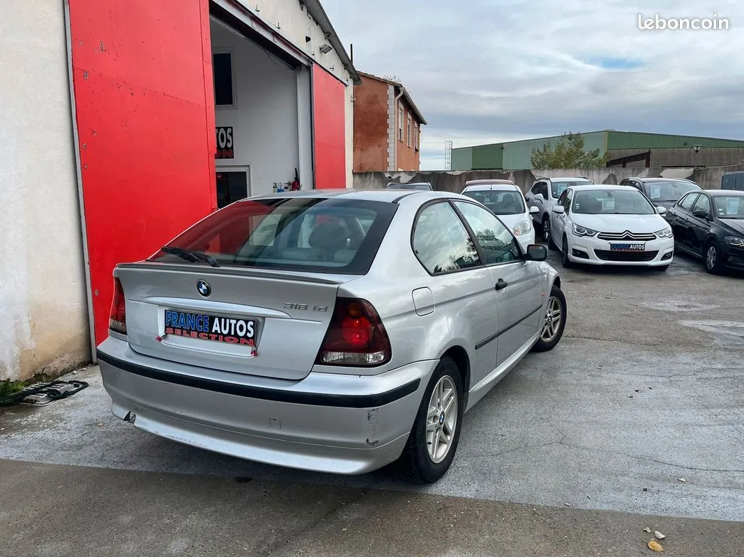 BMW Série 3 2004 photo 2