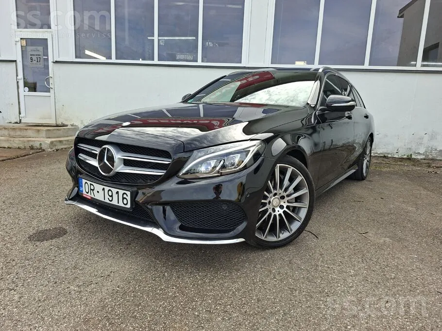 Mercedes-Benz C250 2014 photo 2