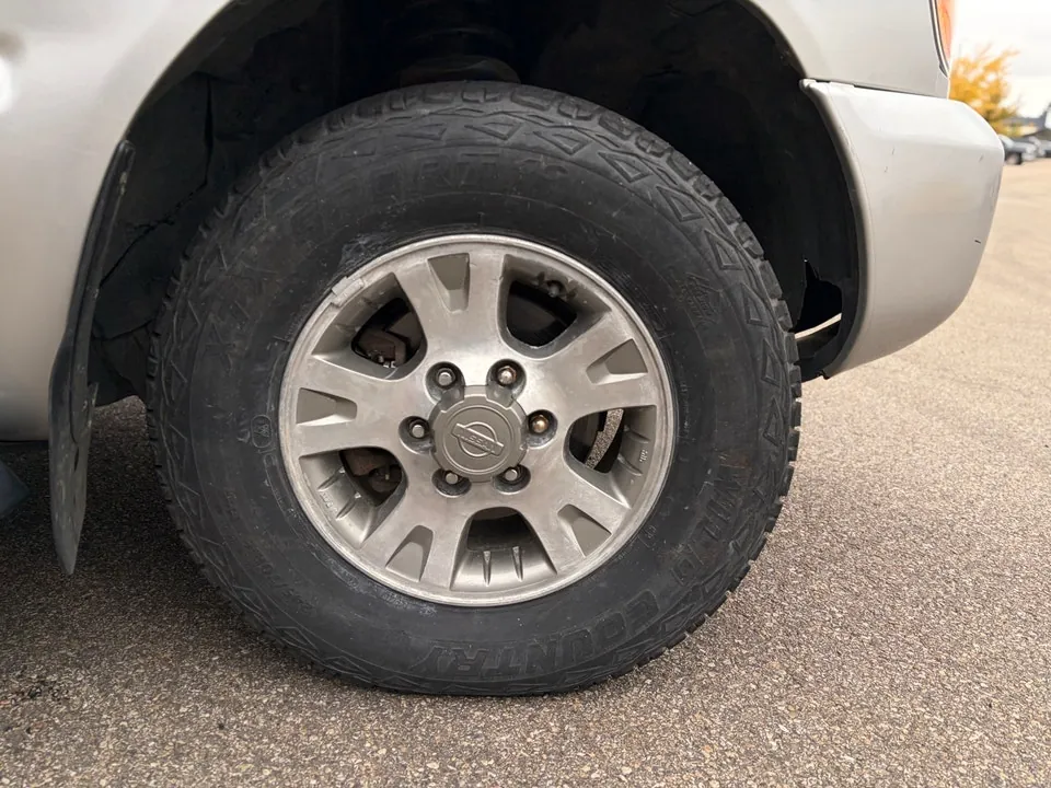 Nissan Pathfinder 2002 photo 4
