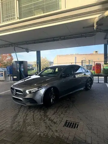 Mercedes-Benz A200