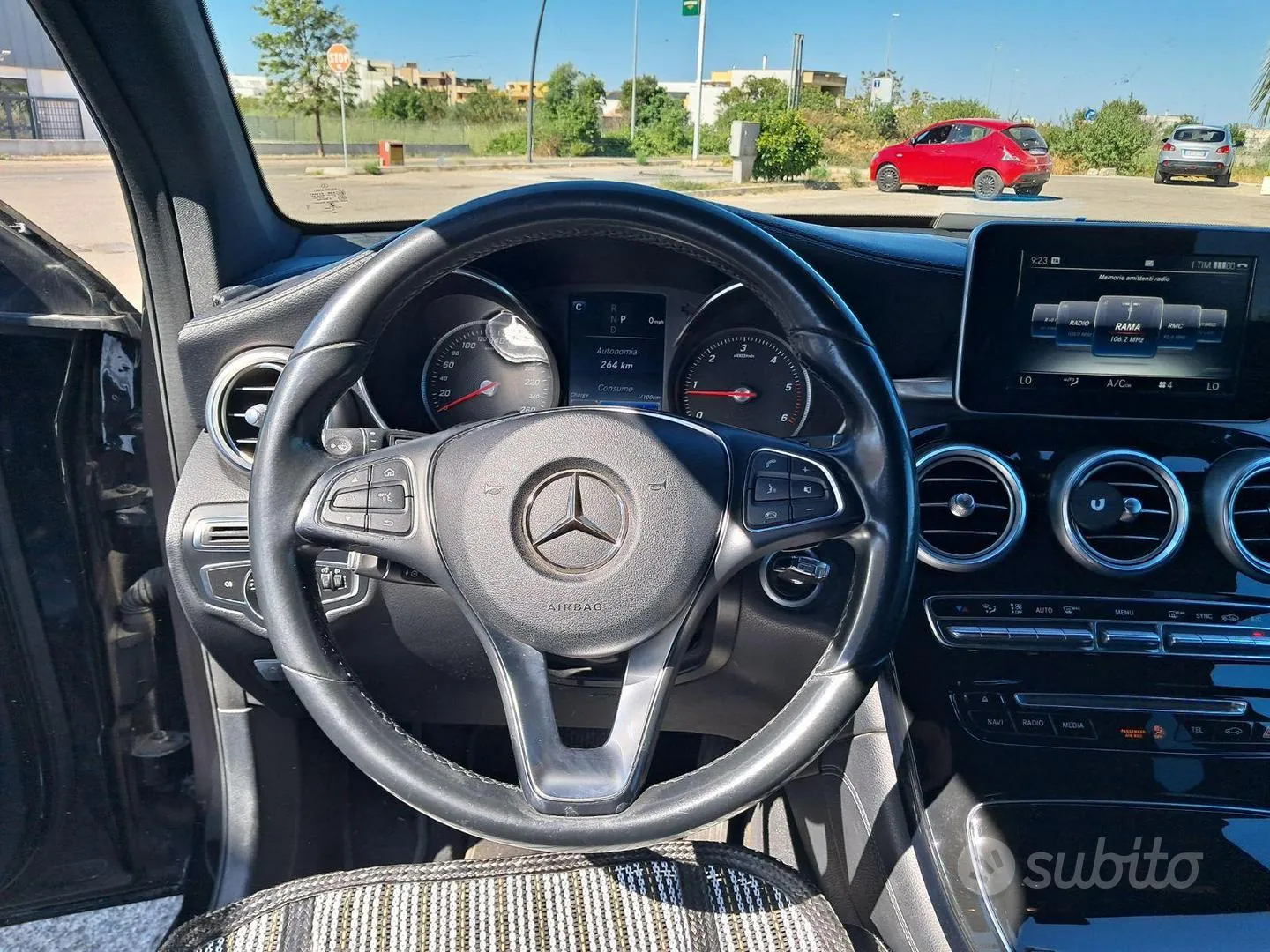 Mercedes-Benz Glc 2017 photo 4