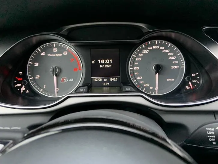 Audi S4 2014 photo 2