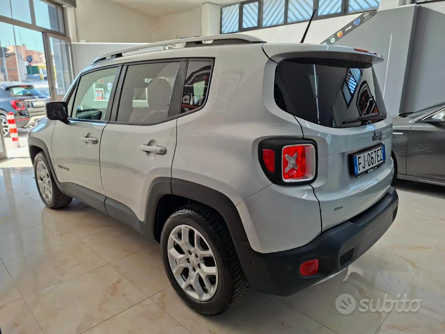 Jeep Renegade 2016 photo 4