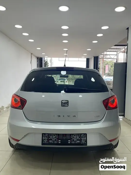 Seat Ibiza 2016 photo 2