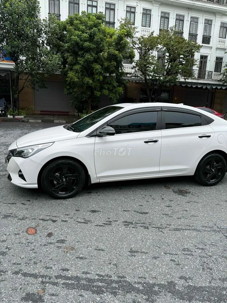 Hyundai Accent 2022 photo 4