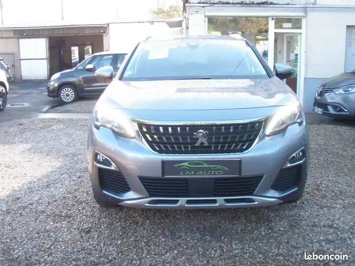 Peugeot 3008 2017 photo 5