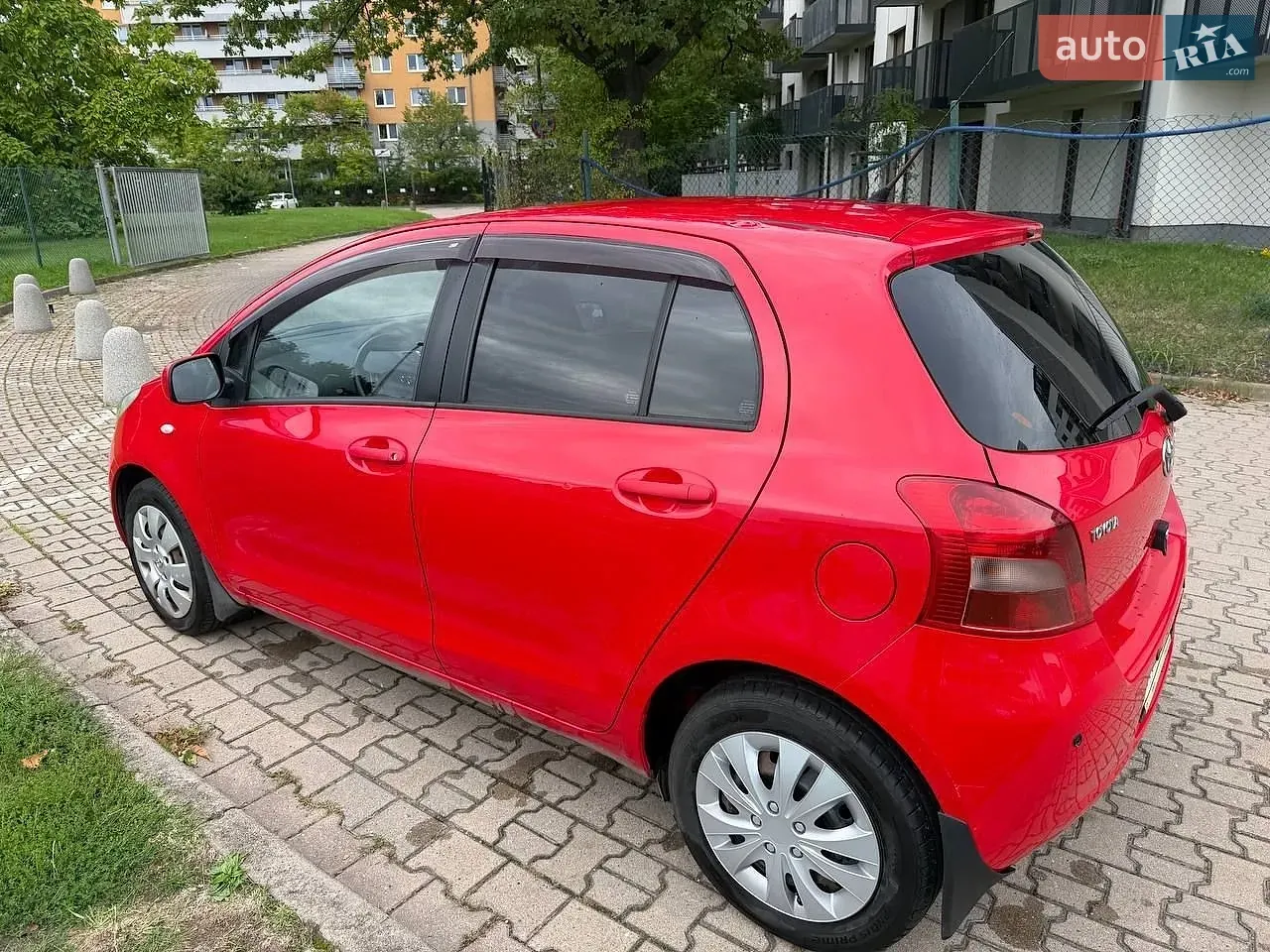 Toyota Yaris 2008 photo 4
